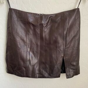 Vintage short leather skirt size small